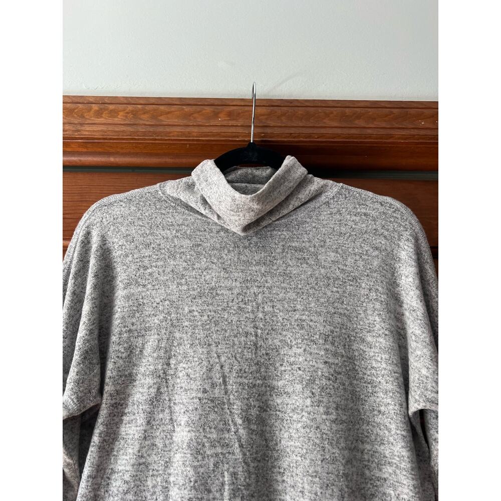 Abercrombie & Fitch Women's Turtleneck Soft Cozy Sweater Long Sleeve Gray Size S - Picture 3 of 10